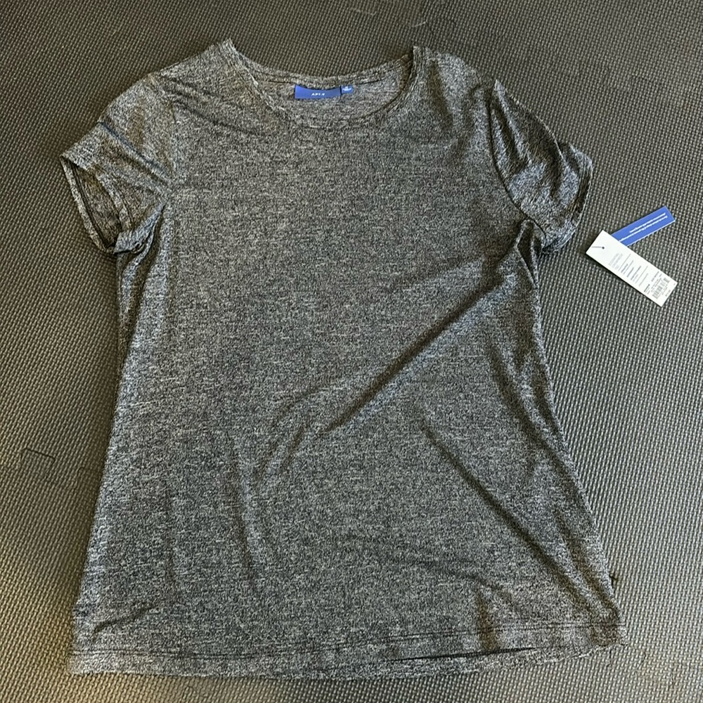 Apt 9 grey t shirt NWT